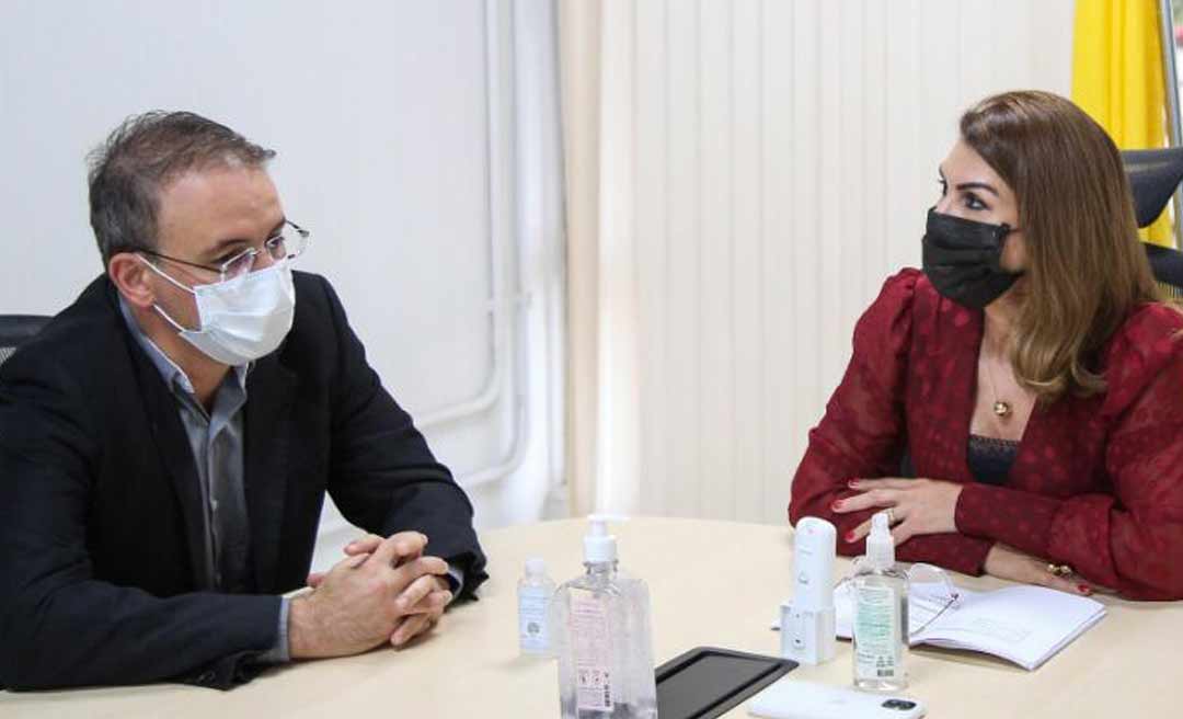 ”Não podemos permitir o fechamento da UFAC”, diz Leo de Brito