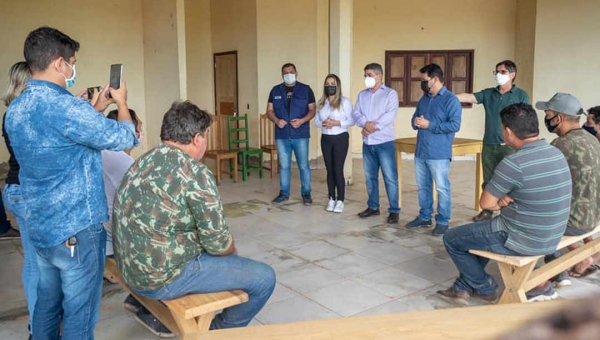 Prefeitura de Brasileia e Governo do Acre firmam parceria que irá beneficiar o Polo Moveleiro