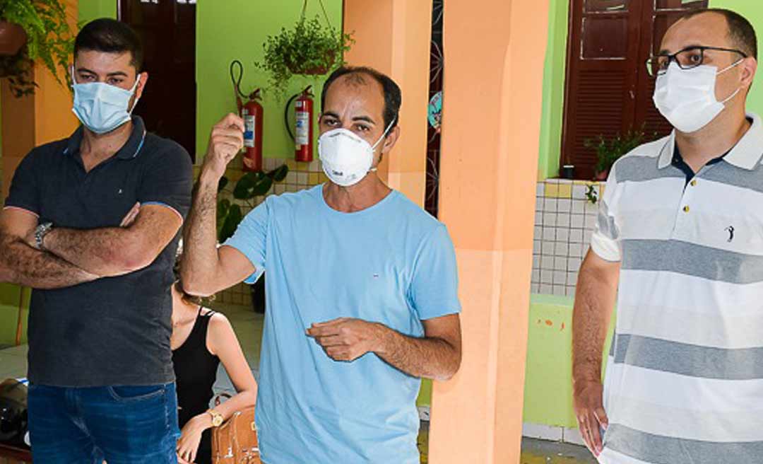 Prefeitura de Cruzeiro do Sul inicia neste sábado a vacinação de professores contra a covid-19