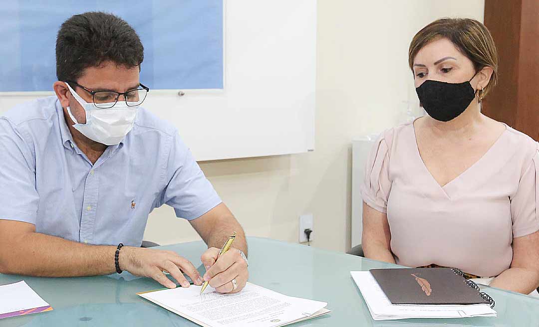 Governo anuncia pagamento de R$ 17 milhões pelo VDP e outros benefícios para servidores da Educação