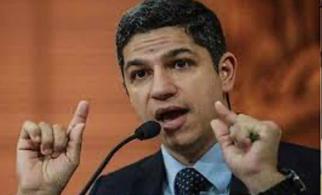 Calegário defende autonomia das polícias Militar e Civil e cobra valorização