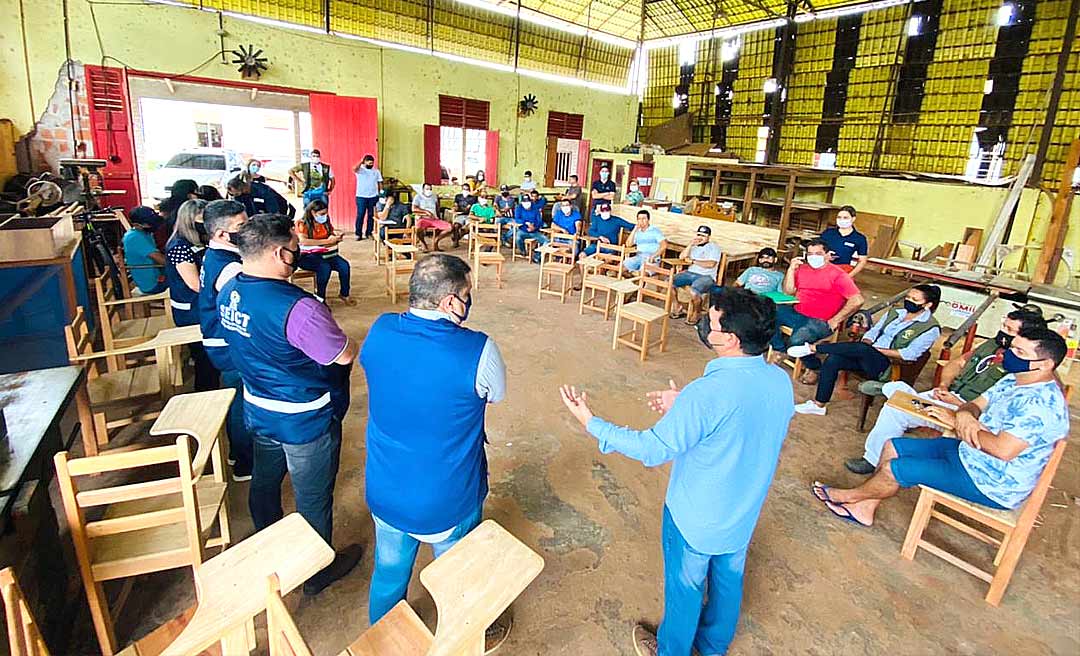 Governo avança no processo de regularização e concessão dos polos moveleiros do Estado