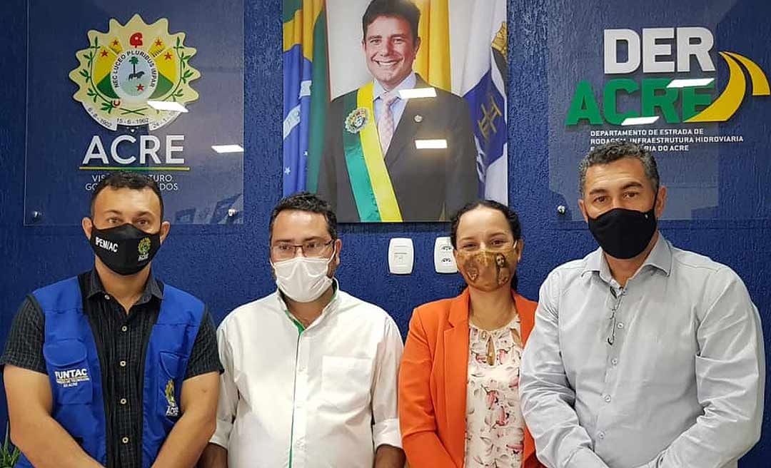 Jesus Sérgio cumpre agenda em Rio Branco e trata sobre a construção de um conjunto habitacional em Tarauacá