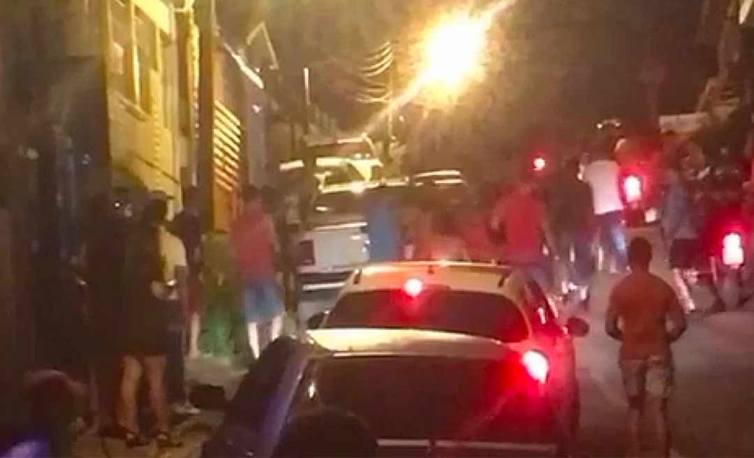 Festa em Cruzeiro do Sul termina em porrada no meio da rua; assista ao vídeo