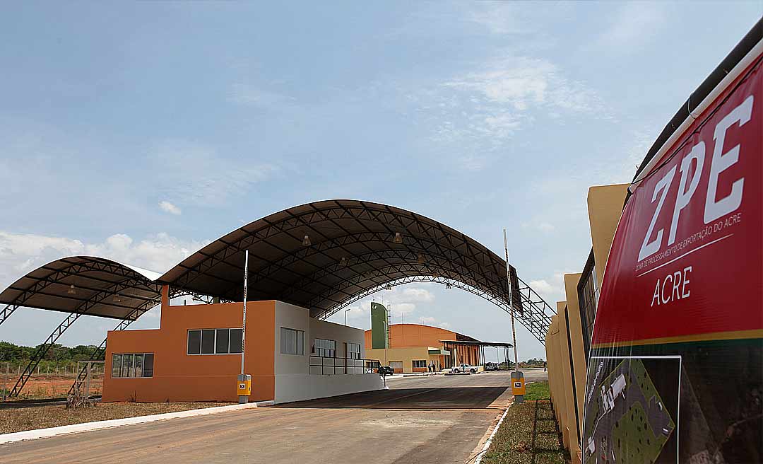 URGENTE - Após sinal de calote de "chineses", governo do Acre cancela venda da ZPE