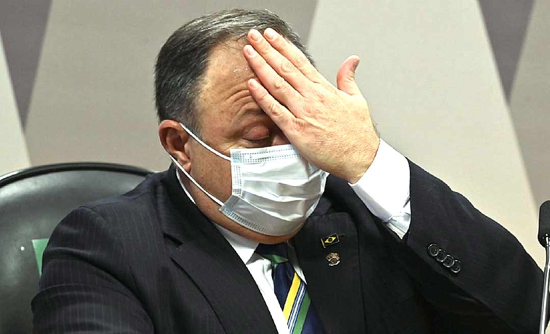 Sob o comando de Pazuello, Ministério da Saúde ignorou por três dias pedido de oxigênio do Acre