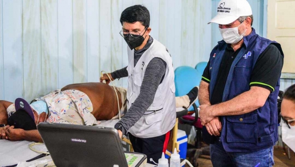 Na zona rural de Epitaciolândia, Jenilson Leite participa da VII edição do Programa Saúde na Comunidade