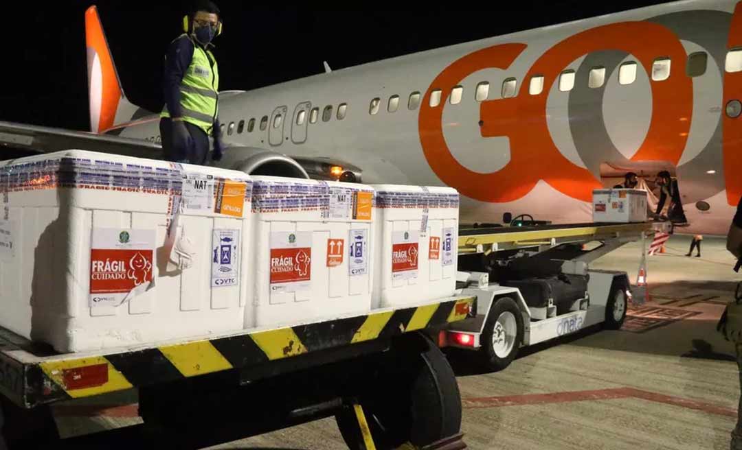 Acre já recebeu mais de 420 mil doses da vacina anticovid, mas só aplicou pouco mais de 223 mil