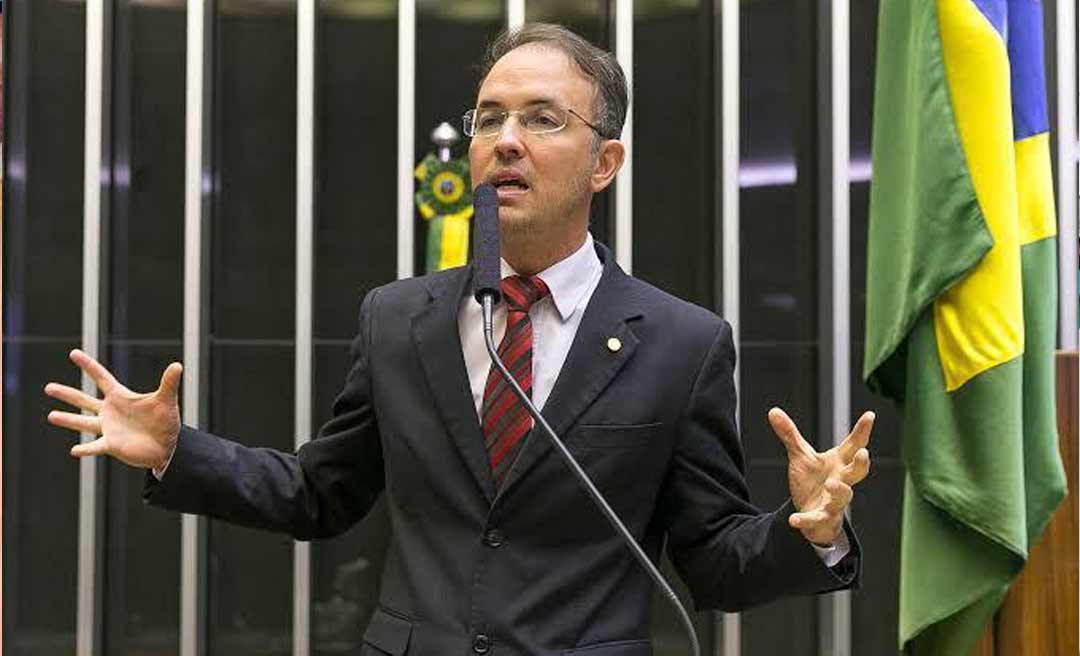 “O Brasil não aguenta mais tanto desprezo pela vida das pessoas, precisamos dar um basta nisso!”, diz Leo de Brito