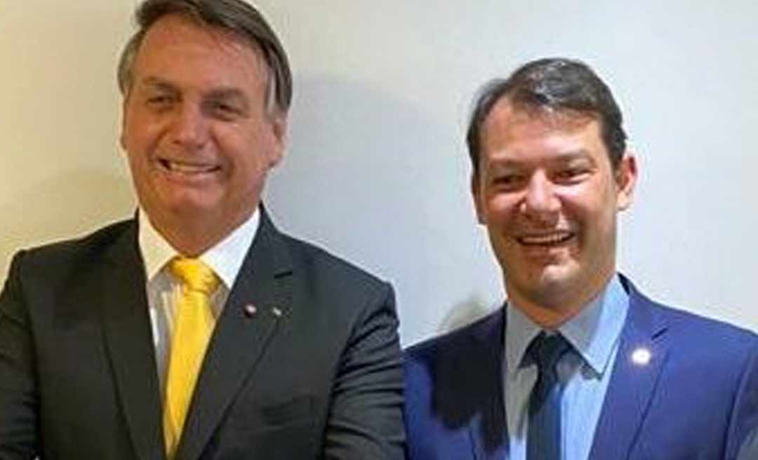 Roberto Duarte ironiza protesto contra Bolsonaro em Cruzeiro do Sul: "Dois gatos pingados"