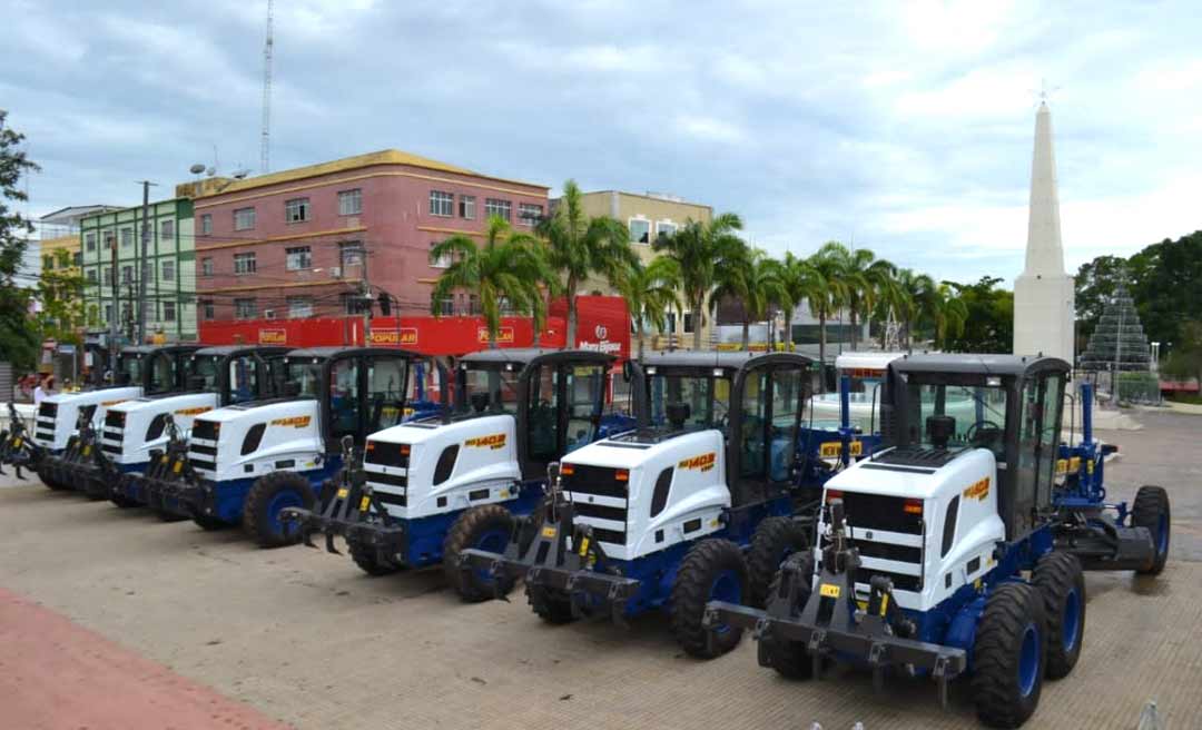 Governo irá receber 110 máquinas pesadas na próxima semana, informa Gladson