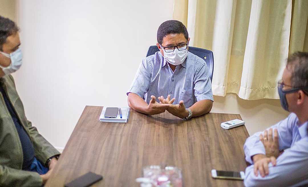 “Falta de humanidade”, classificou Leo de Brito sobre o descaso do governo com a Casa Souza Araújo