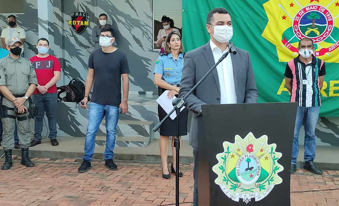 Sargento Cadmiel homenageia formandos da Segurança e pede prosseguimento de cursos em EAD para Oficiais Administrativos