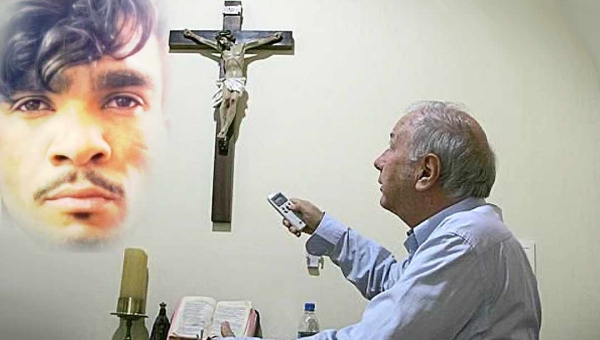 Padre Massimo acredita que Lázaro não foi para o inferno: "Vai ser abraçado pela misericórdia divina"