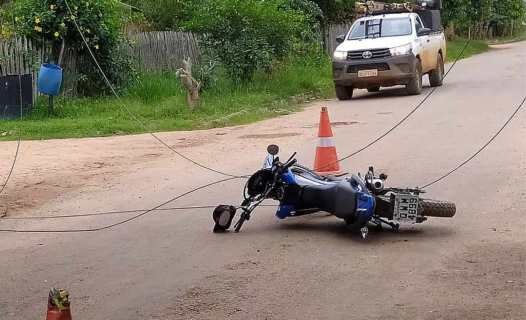 Justiça condena Energisa a indenizar motociclista que sofreu acidente com fios caídos na rua