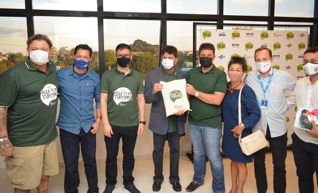 Programa garante descontos em hotéis e restaurantes para servidores