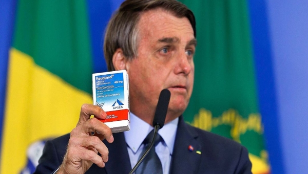 PF abre inquérito para investigar se Bolsonaro prevaricou no caso Covaxin