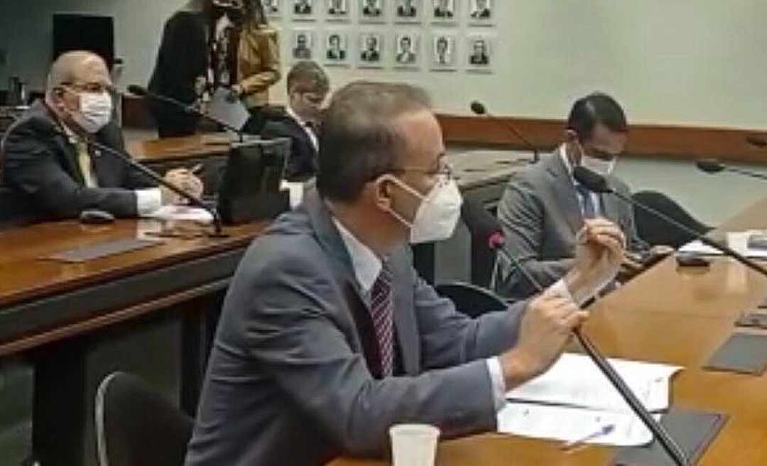 Leo de Brito quer discutir responsabilidades do governo Bolsonaro em relação à pandemia da Covid-19 em audiência pública