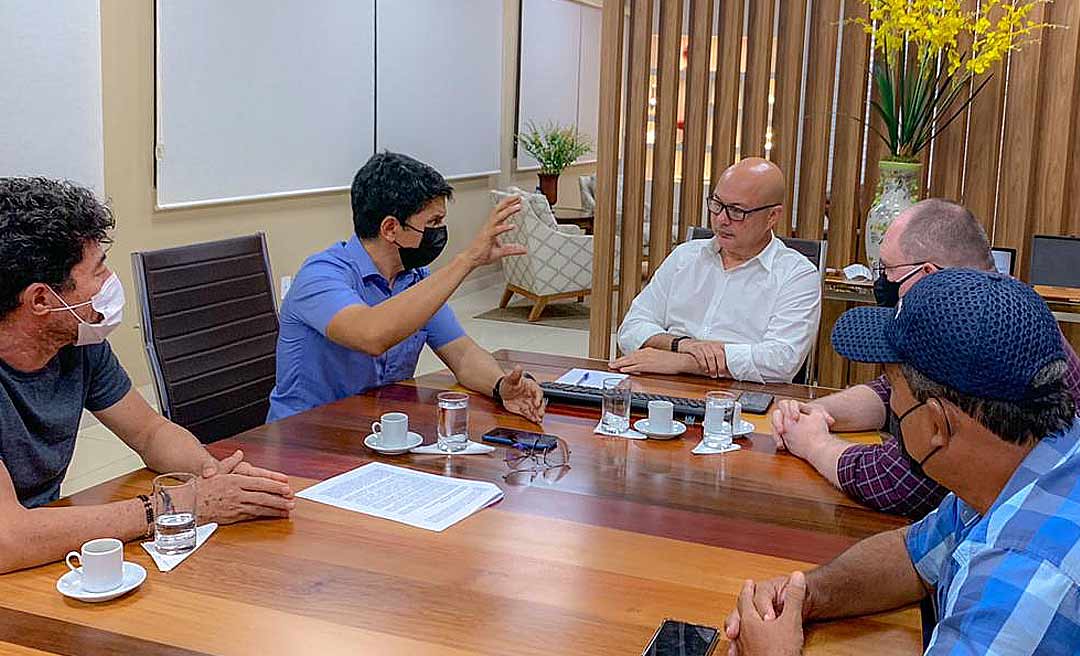 Dr. Jenilson Leite faz visita à federação das indústrias e inicia diálogo com os setores