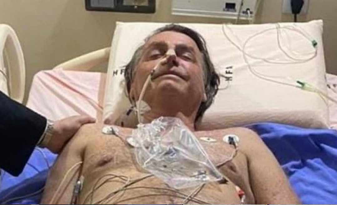 Com obstrução intestinal, Bolsonaro é transferido para SP para possível cirurgia