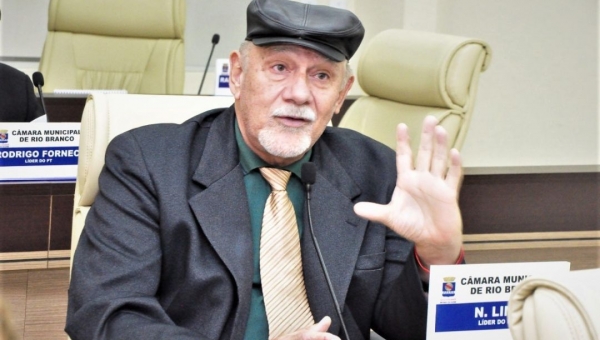 NO APAGAR DAS LUZES - Câmara de Rio Branco aprova criação de 68 novos cargos comissionados