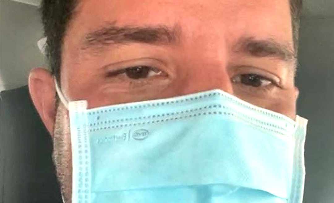 "Vacine-se. Não deixe para amanhã", pede Cameli momentos antes de solenidade em Cruzeiro