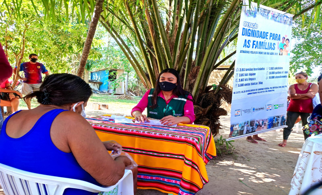Prefeitura de Rio Branco segue com Operação Dignidade para as famílias atingidas pela cheia do Rio Acre em 2021