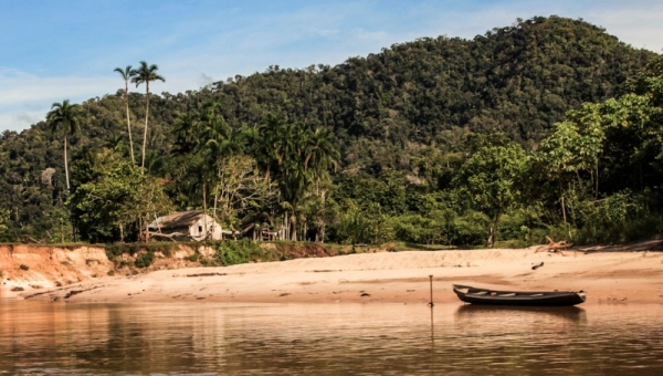 Servidores do Estado retidos em protesto de índios da etnia Nawa são liberados