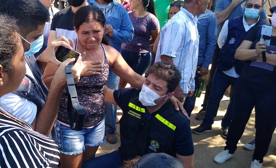 No ramal Favo de Mel, Cameli vistoria serviços, conversa e toma café com a comunidade