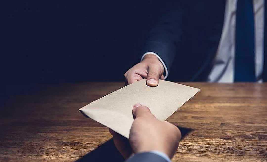 CPI da Covid vai investigar pagamento de 'mensalinho' no Ministério da Saúde