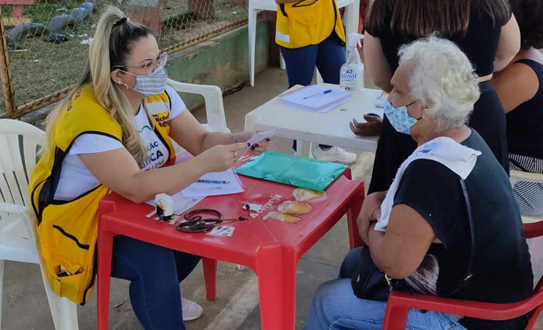 Vereadora Michelle Melo leva gabinete itinerante ao bairro Jorge Lavocat
