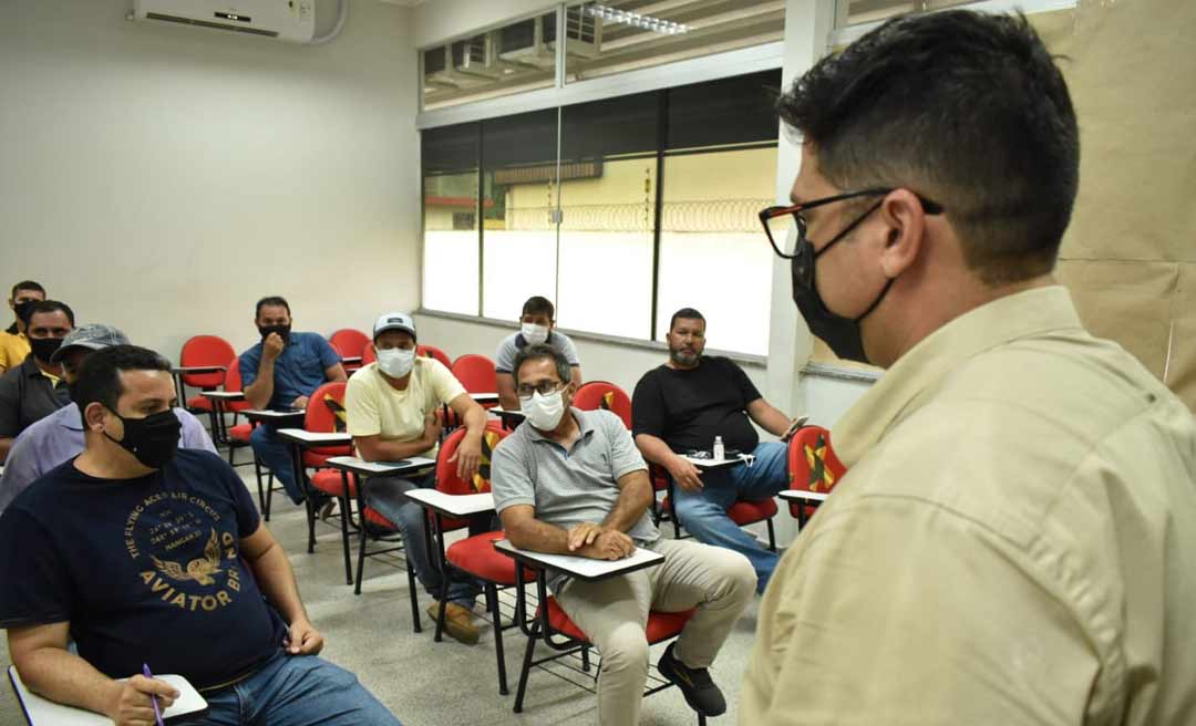 Governo se reúne com representantes da construção civil do Vale do Juruá