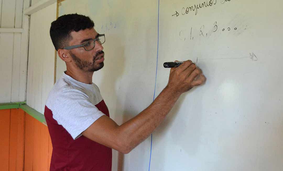 Governo paga verbas remanescentes do VDP para servidores da Educação