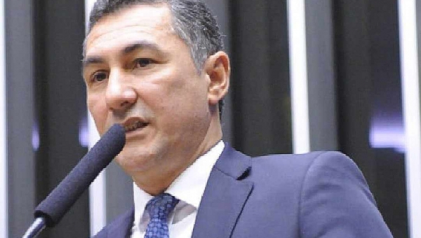 "Não mudei de opinião em relação à privatização dos Correios. Sou contra a privatização", diz Jesus Sérgio