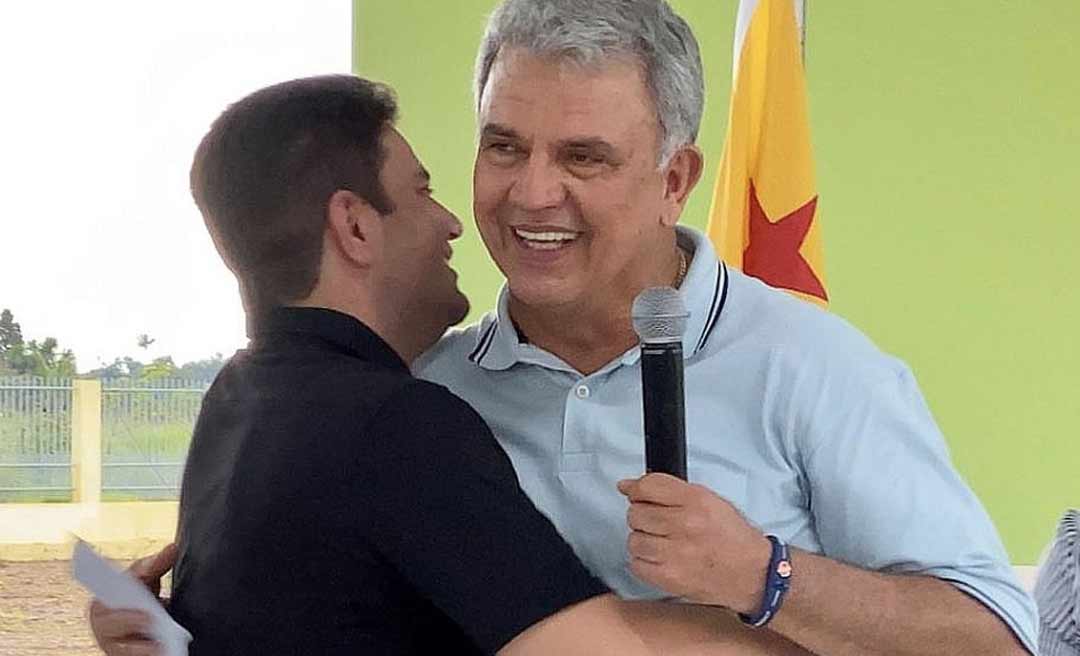 Petecão diz que Gladson “pulou a cerca” em 2020 e foi apoiar Socorro Neri