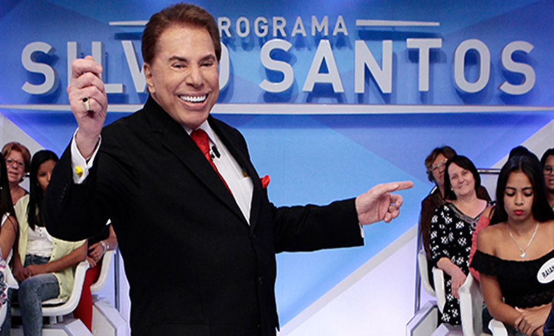 Silvio Santos, de 90 anos, é internado com Covid em SP