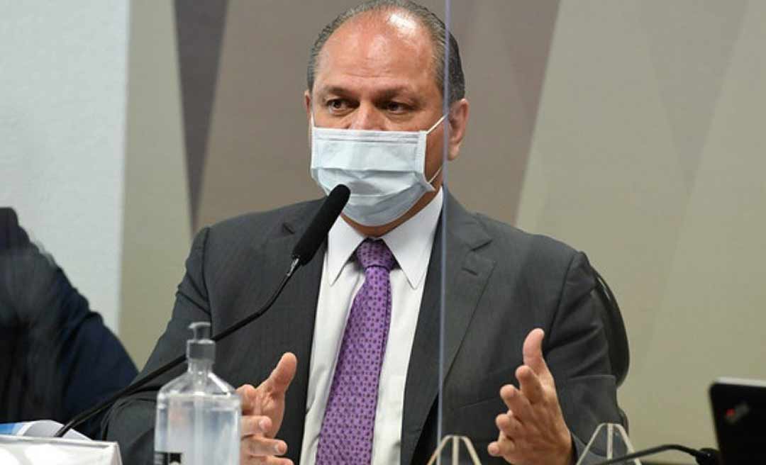 TSE vai "pagar o preço" por recusar meio-termo sobre voto impresso, diz líder do governo Bolsonaro