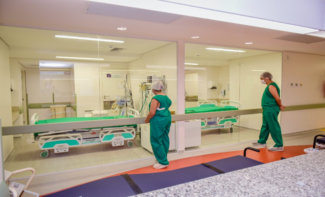 Ação na Justiça tenta obrigar governo do Acre a resolver falta de segurança nos hospitais