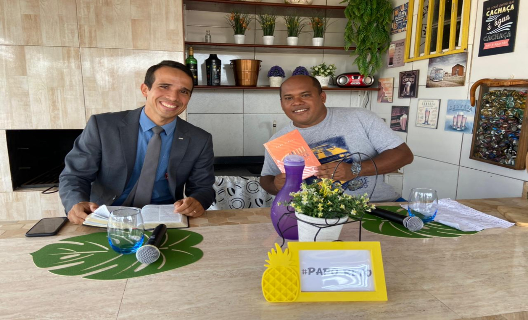 No Papo Reto, pastor da Igreja Adventista diz 	que humanidade vive os últimos dias na terra, de acordo com as Escrituras