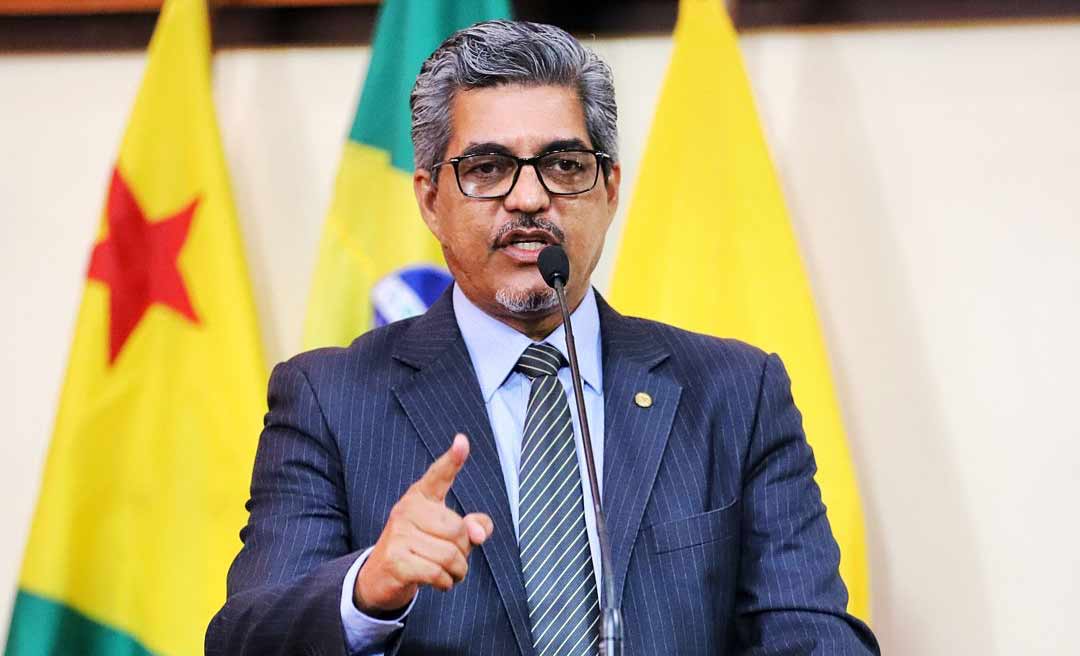 Edvaldo se solidariza com marceneiros de Brasileia que foram alvos de operação do governo federal