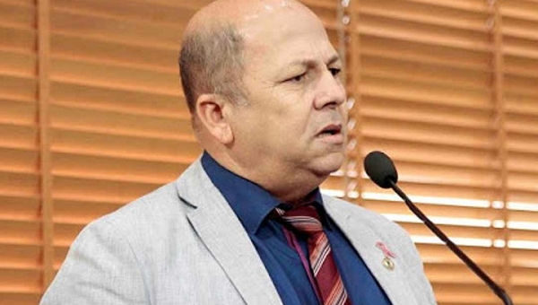 Jonas Lima manda recado a Gladson: esqueça a despetização