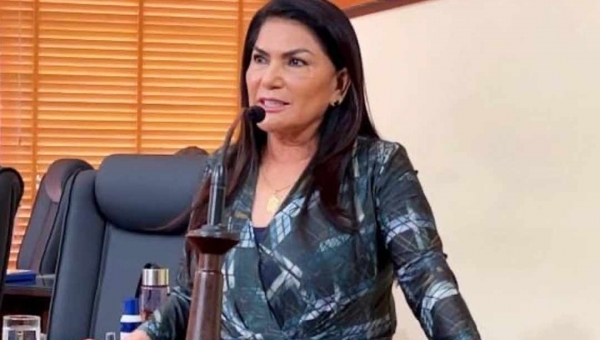 Deputada Antonia Sales faz homenagem no centenário da chega de Frei Egídio