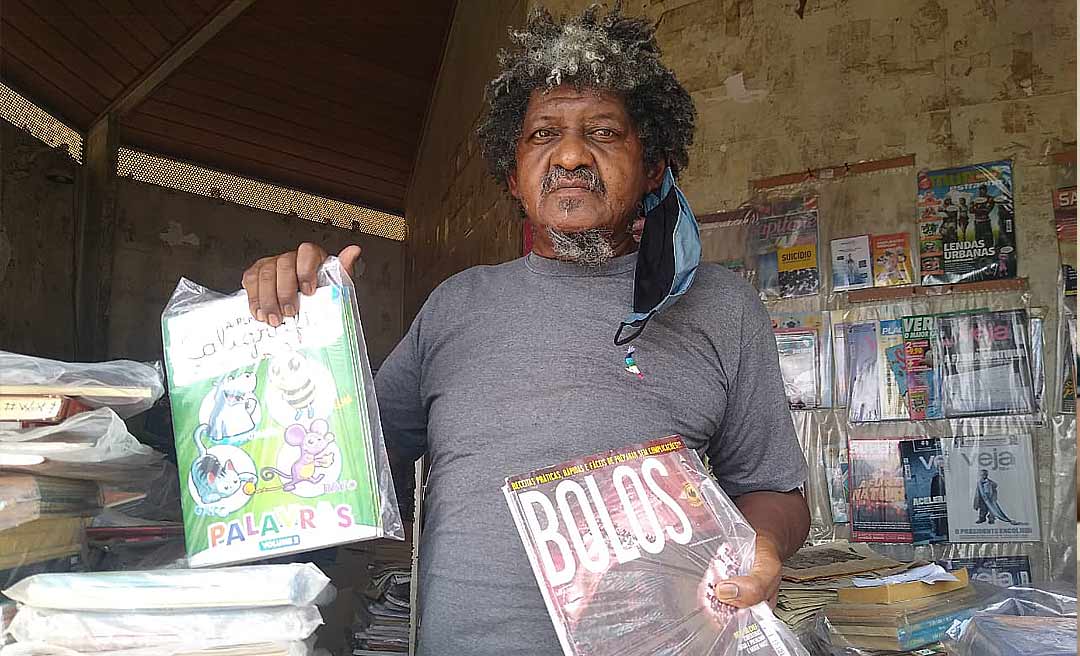 Avesso às redes sociais e à internet: a história de Pelé, o camisa 10 do comércio de revistas no Acre