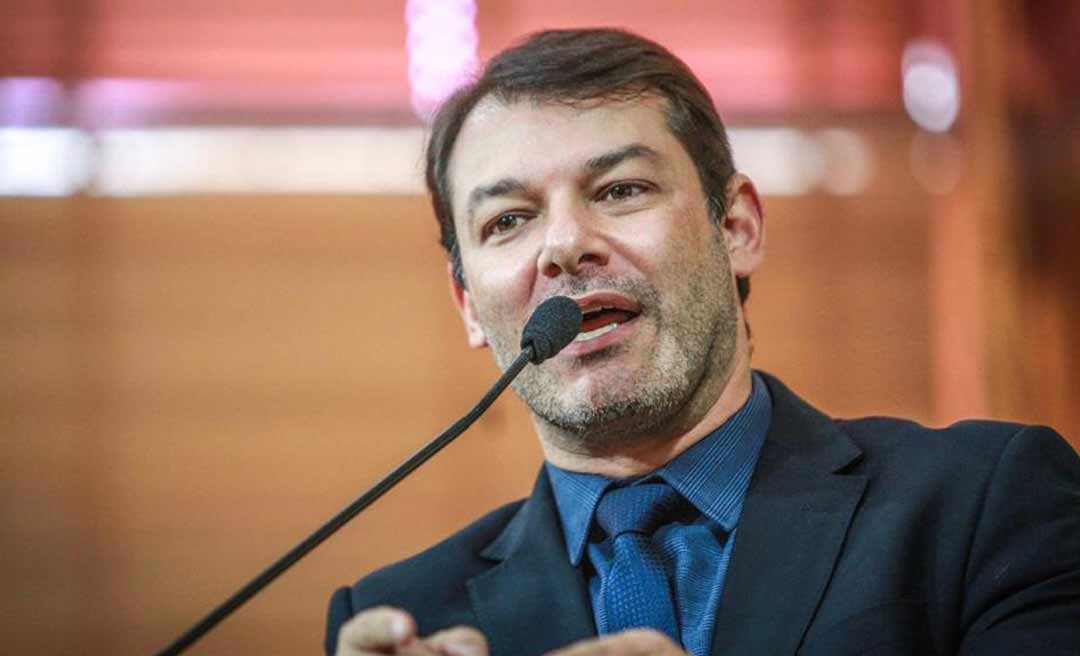 Duarte propõe 'Agosto Cinza' em prevenção à prática de queimadas urbanas e rurais no Acre