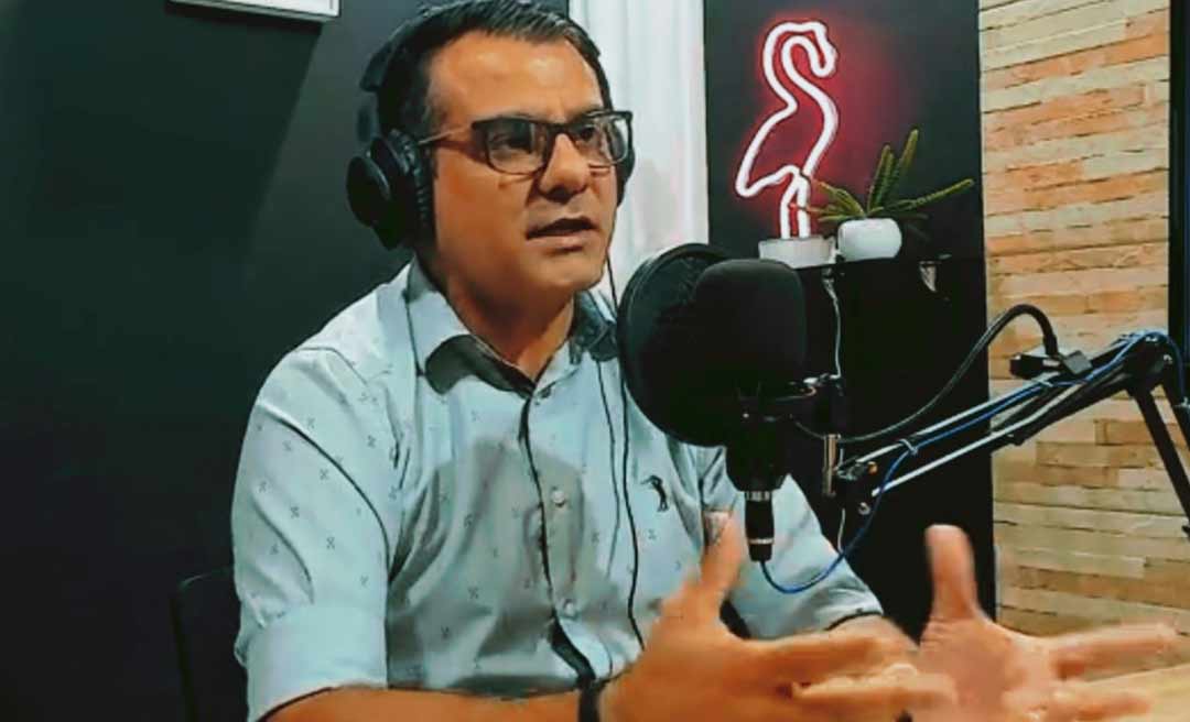 “Temos mais de meio milhão de mortos por covid-19 devido a falta de administração do atual presidente”, diz diretor do Colégio de Aplicação