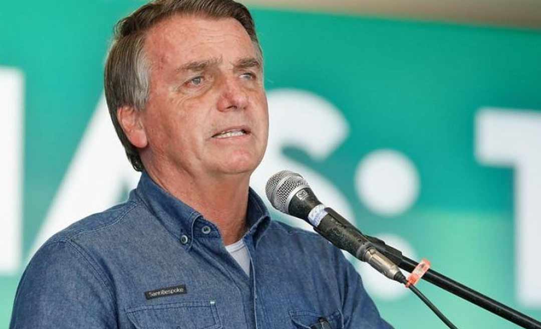 Bolsonaro revoga norma, mas veta criminalizar fake news e outros 3 pontos