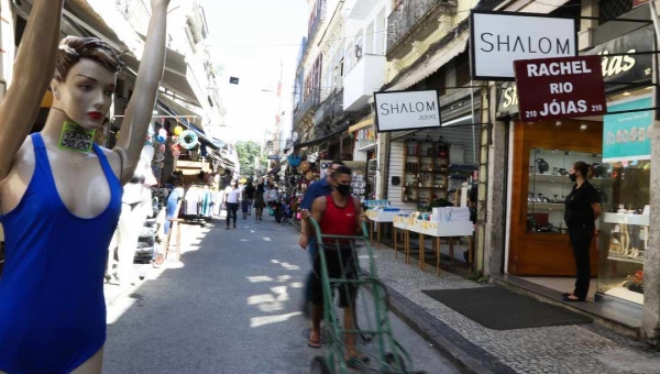 Pequenos negócios lideram geração de empregos em julho, diz levantamento do Sebrae