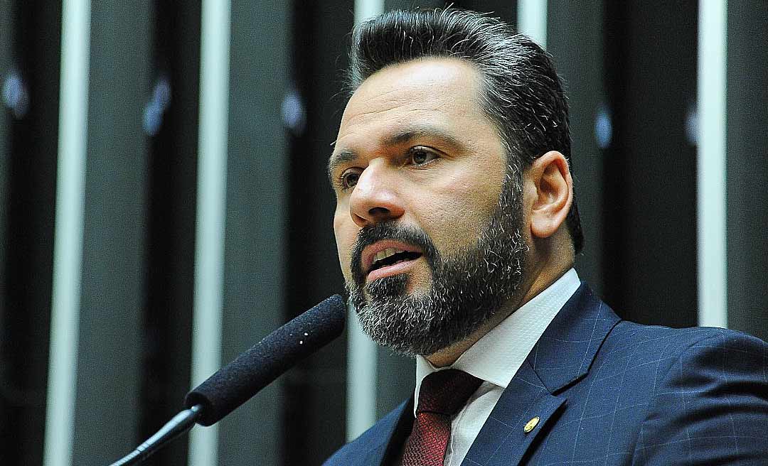 “O povo que vai às ruas hoje é ordeiro, pacífico e patriota”, diz Alan Rick sobre as manifestações