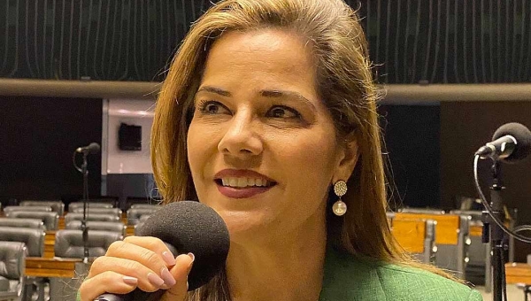 Mara Rocha anuncia pagamento de emenda de R$ 300 mil à prefeitura de Rio Branco destinada ao custeio do Centro de Atendimento ao Autista Mundo Azul 