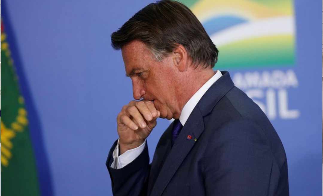 Bolsonaro recua e diz ter ofendido Moraes pelo “calor do momento”
